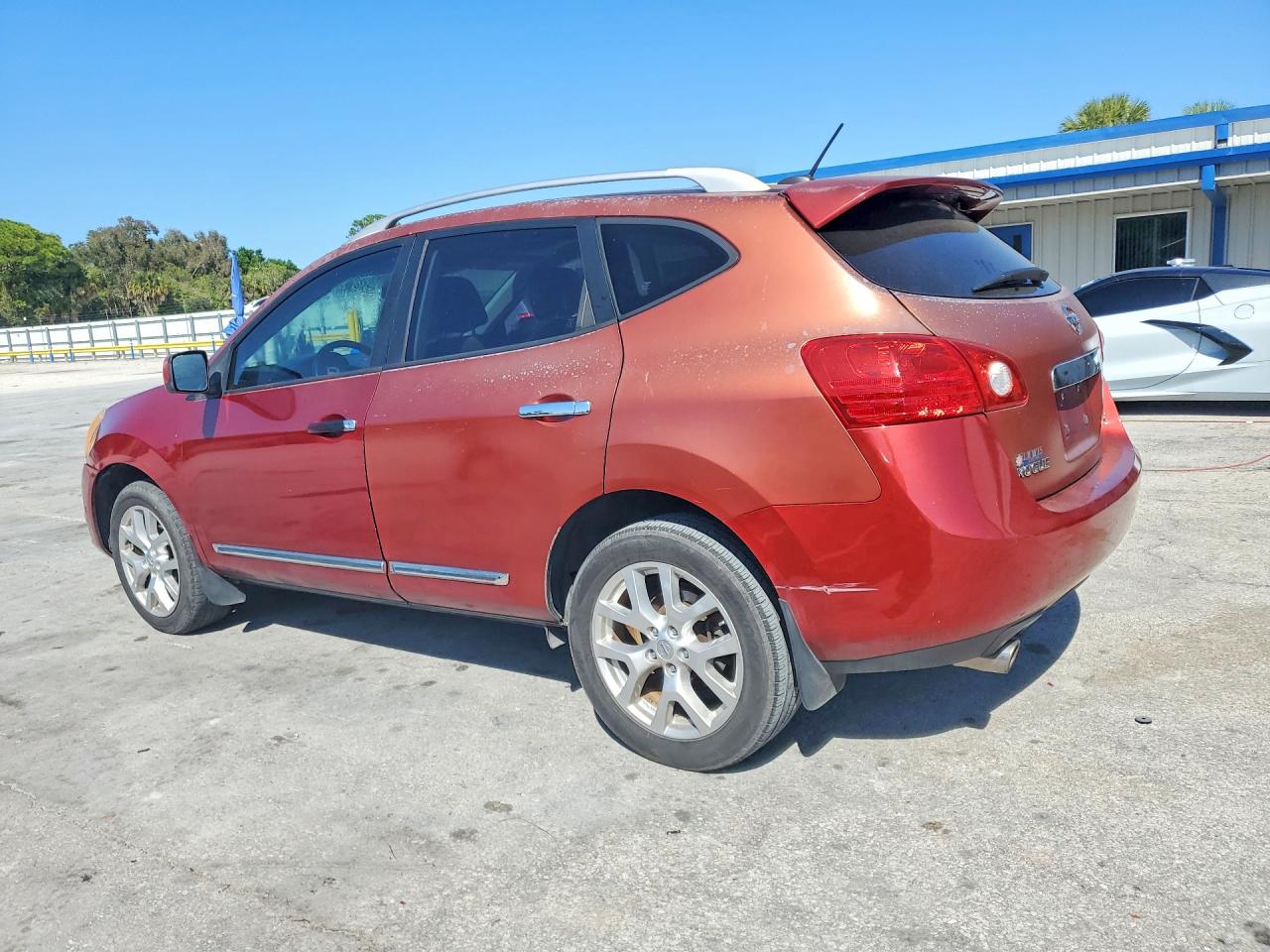 2011 NISSAN ROGUE S photo 2