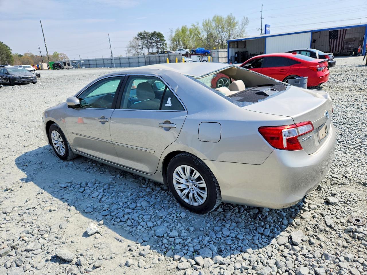 2013 TOYOTA CAMRY L photo 2