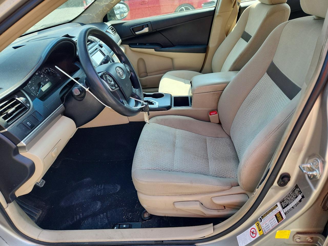 2013 TOYOTA CAMRY L photo 7