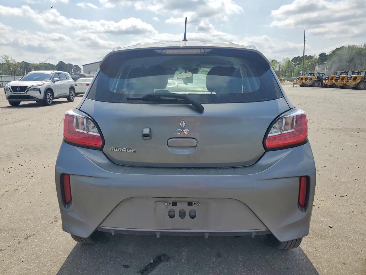 2022 MITSUBISHI MIRAGE ES photo 11