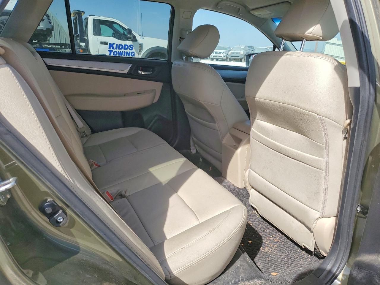 2015 SUBARU OUTBACK 2.5I PREMIUM photo 31
