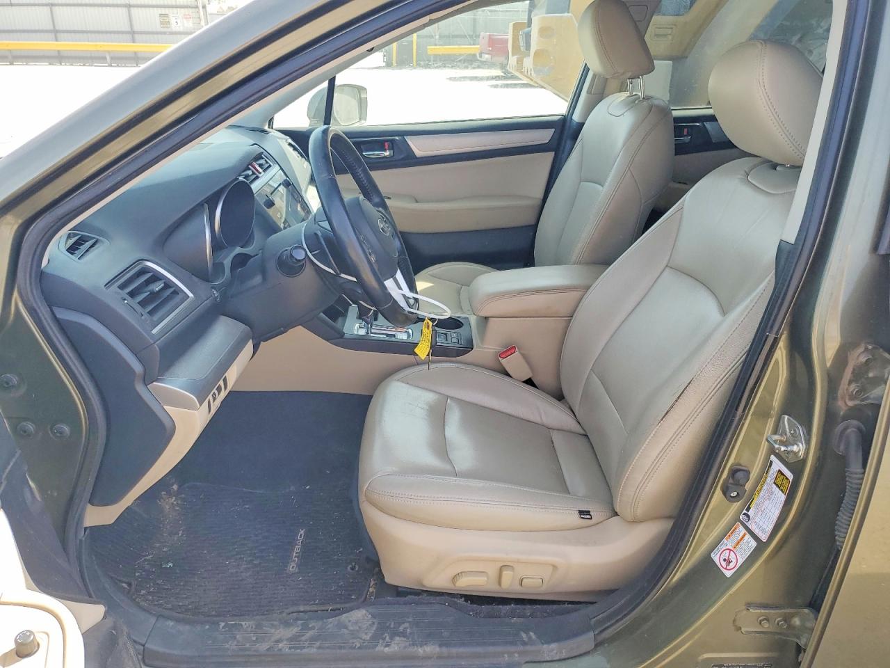 2015 SUBARU OUTBACK 2.5I PREMIUM photo 19