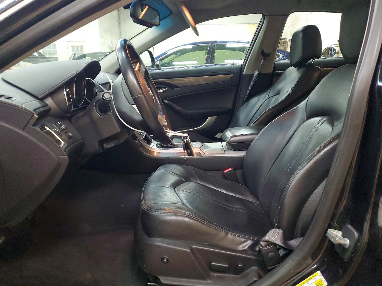 2009 CADILLAC CTS photo 13