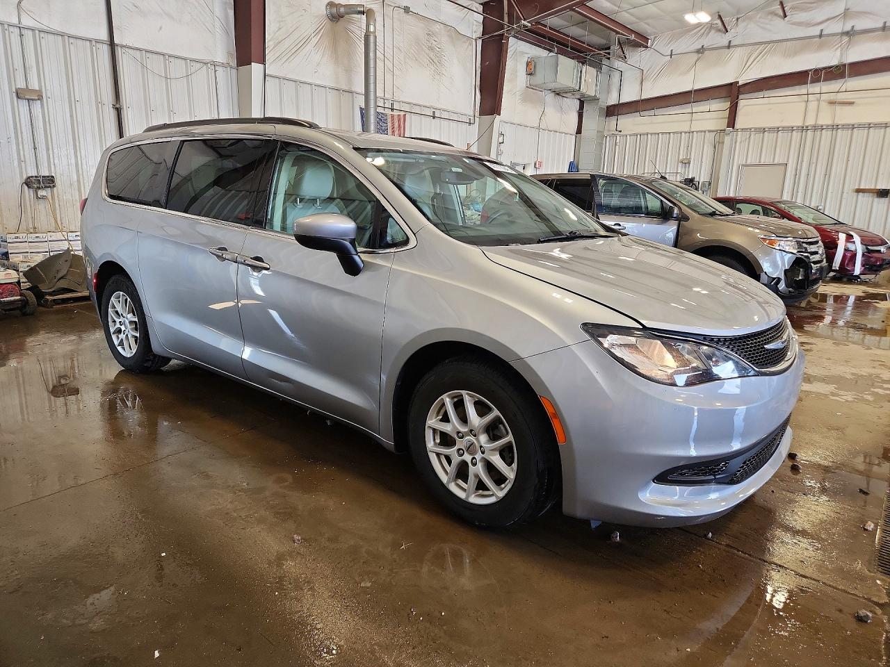 2021 CHRYSLER VOYAGER LXI photo 7