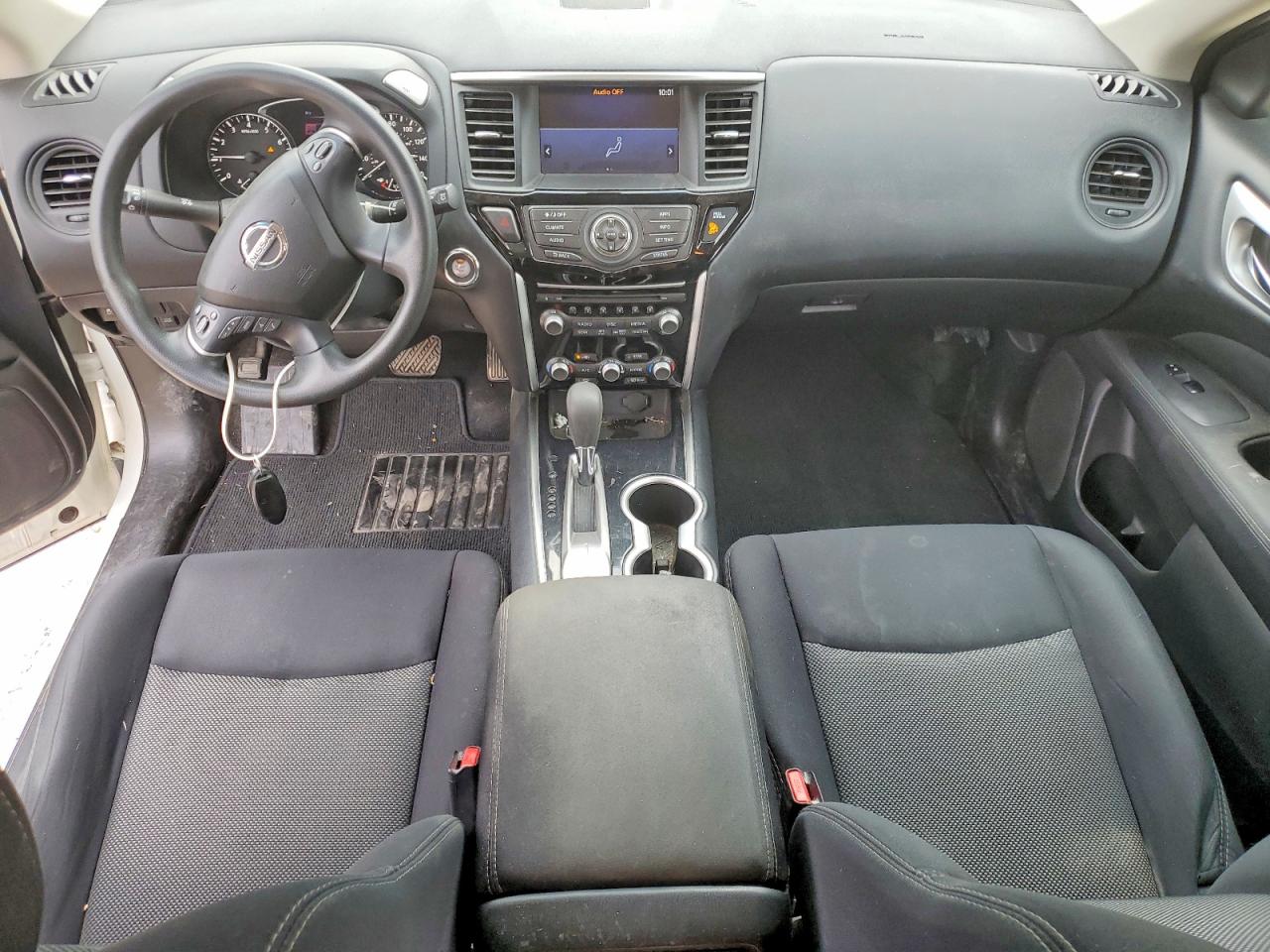 2017 NISSAN PATHFINDER S photo 8