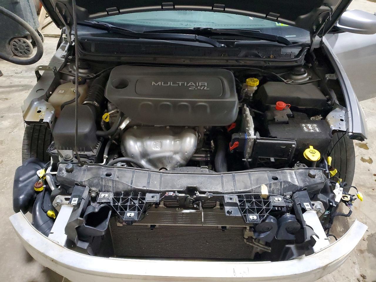 2015 DODGE DART photo 31
