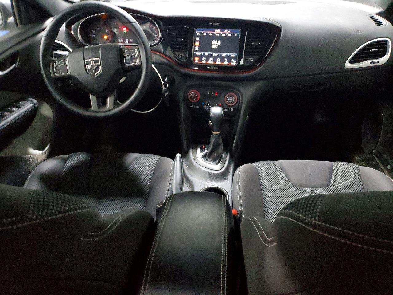 2015 DODGE DART photo 22