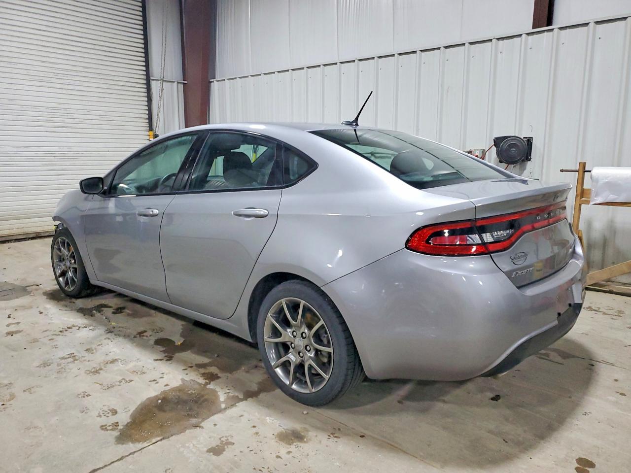 2015 DODGE DART photo 4