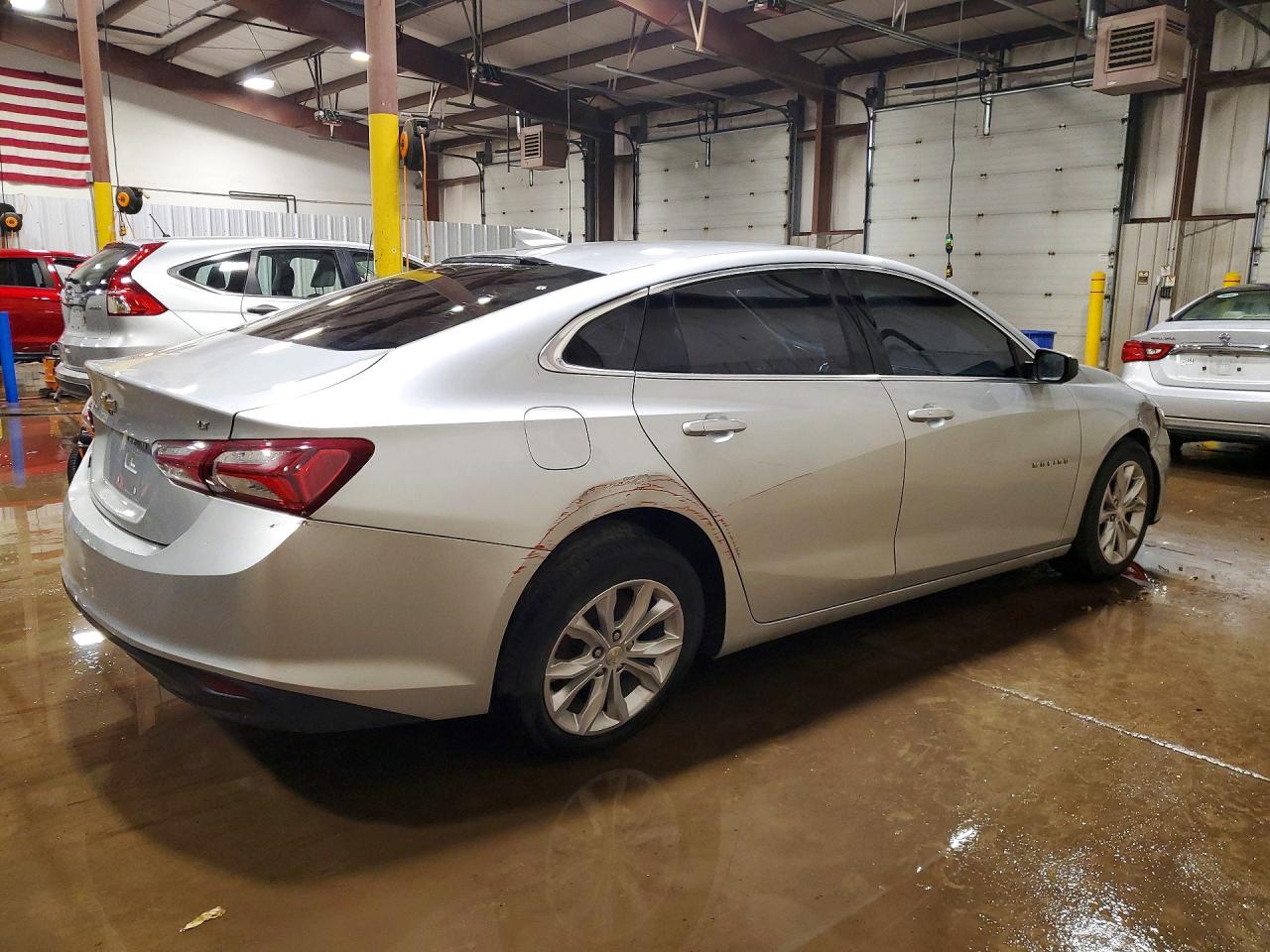 2020 CHEVROLET MALIBU LT photo 3