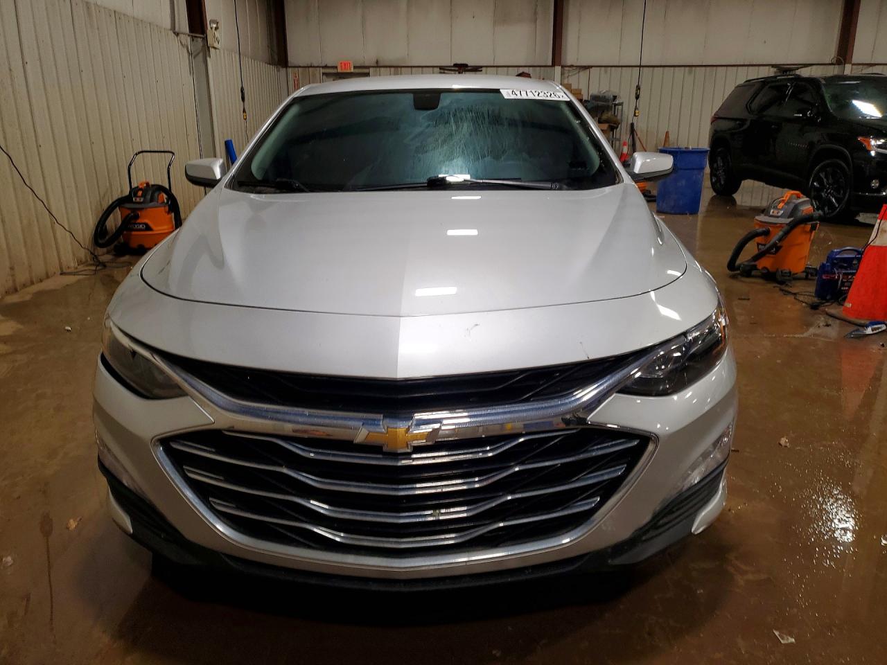 2020 CHEVROLET MALIBU LT photo 5
