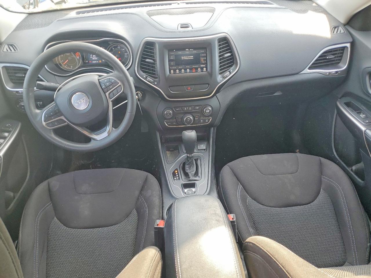 2019 JEEP CHEROKEE LATITUDE photo 22