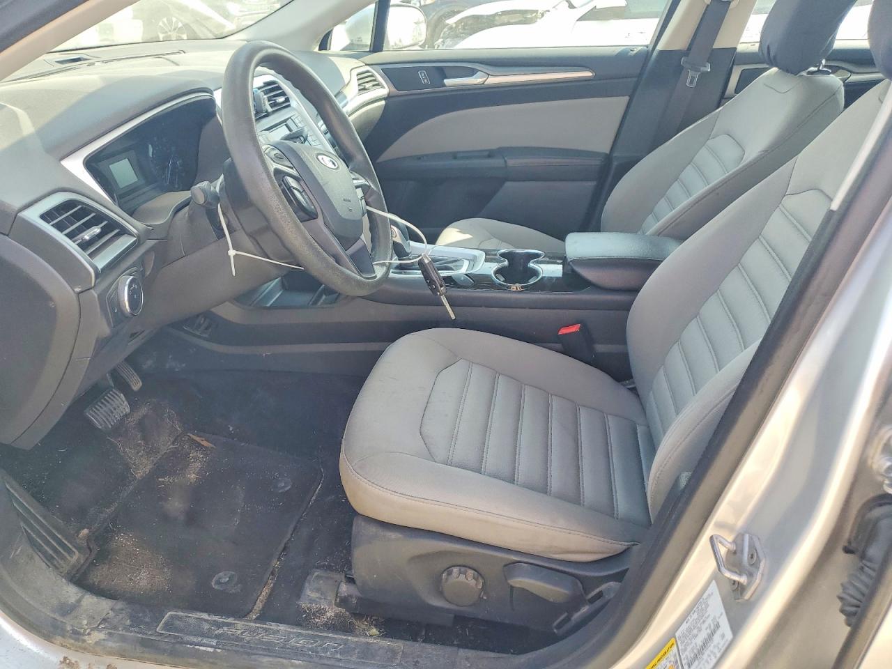 2014 FORD FUSION S photo 13