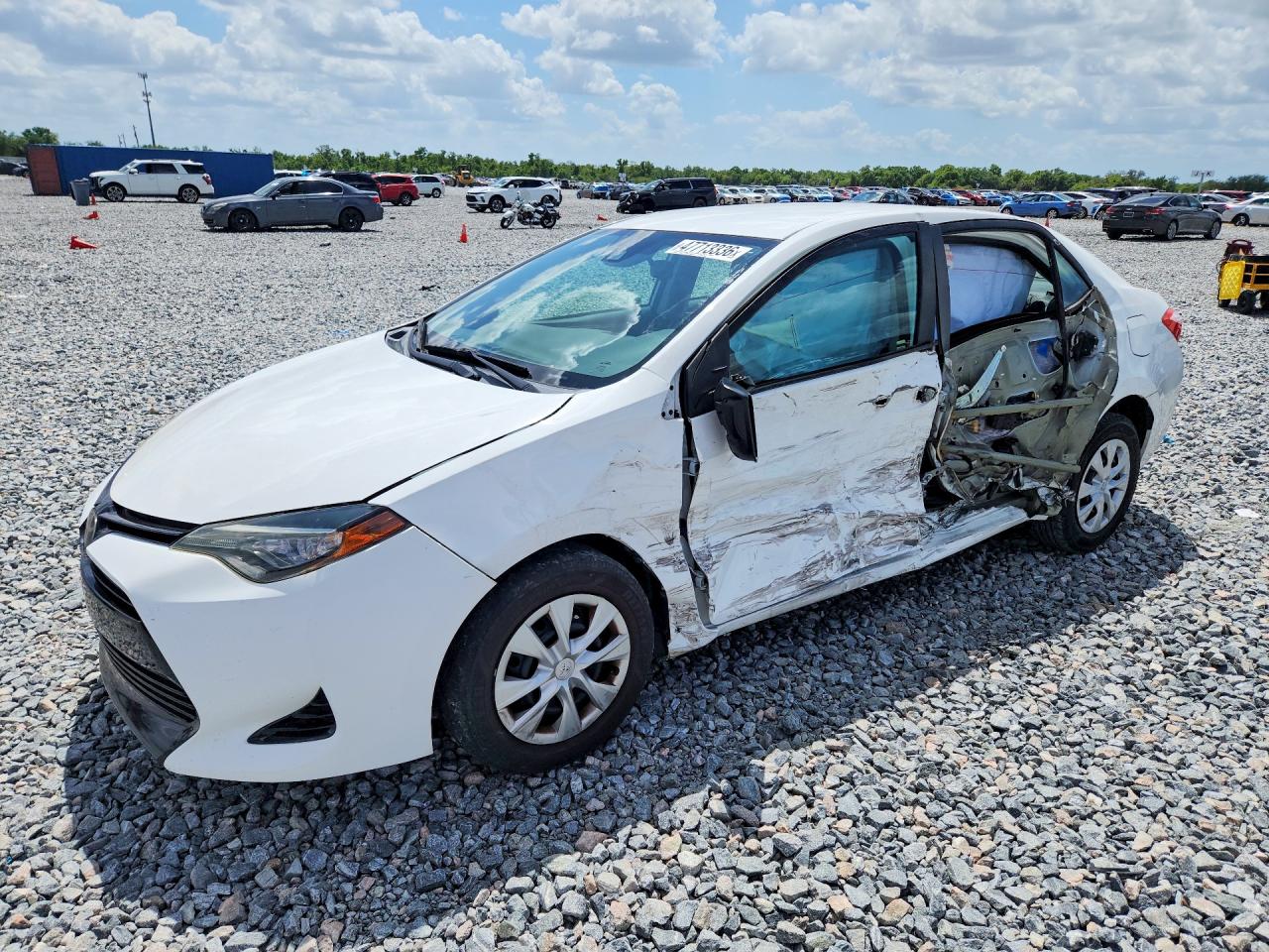 2017 TOYOTA COROLLA