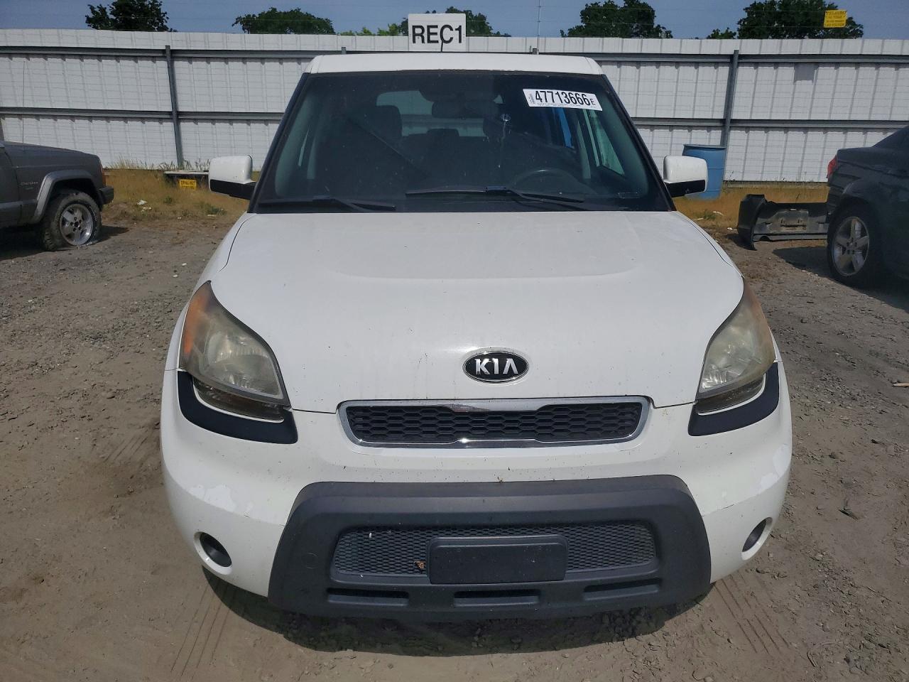 2011 KIA SOUL + photo 9