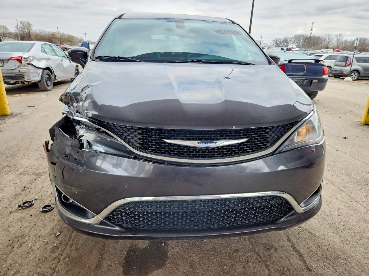 2019 CHRYSLER PACIFICA TOURING PLUS photo 9