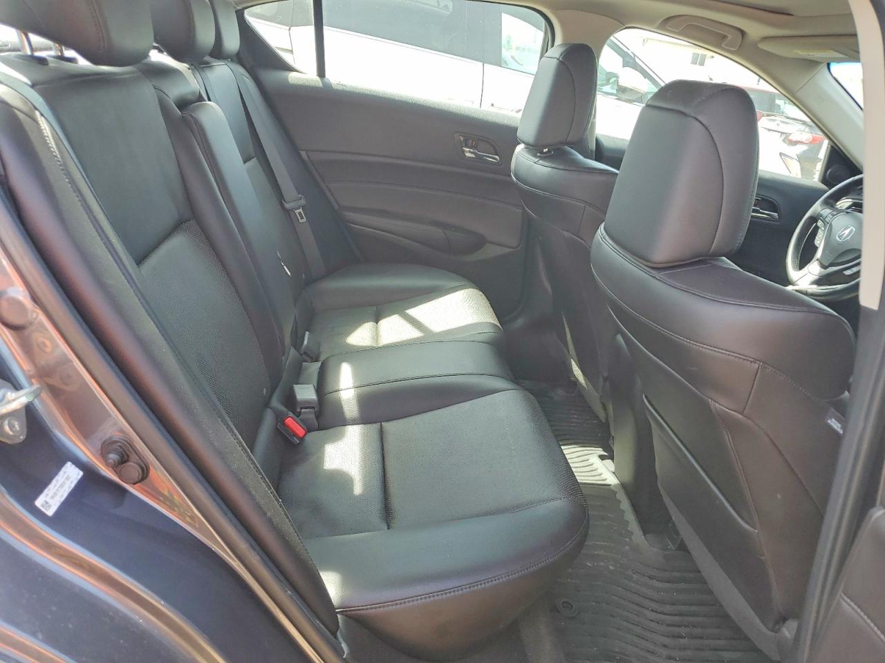 2013 ACURA ILX 20 TECH photo 28
