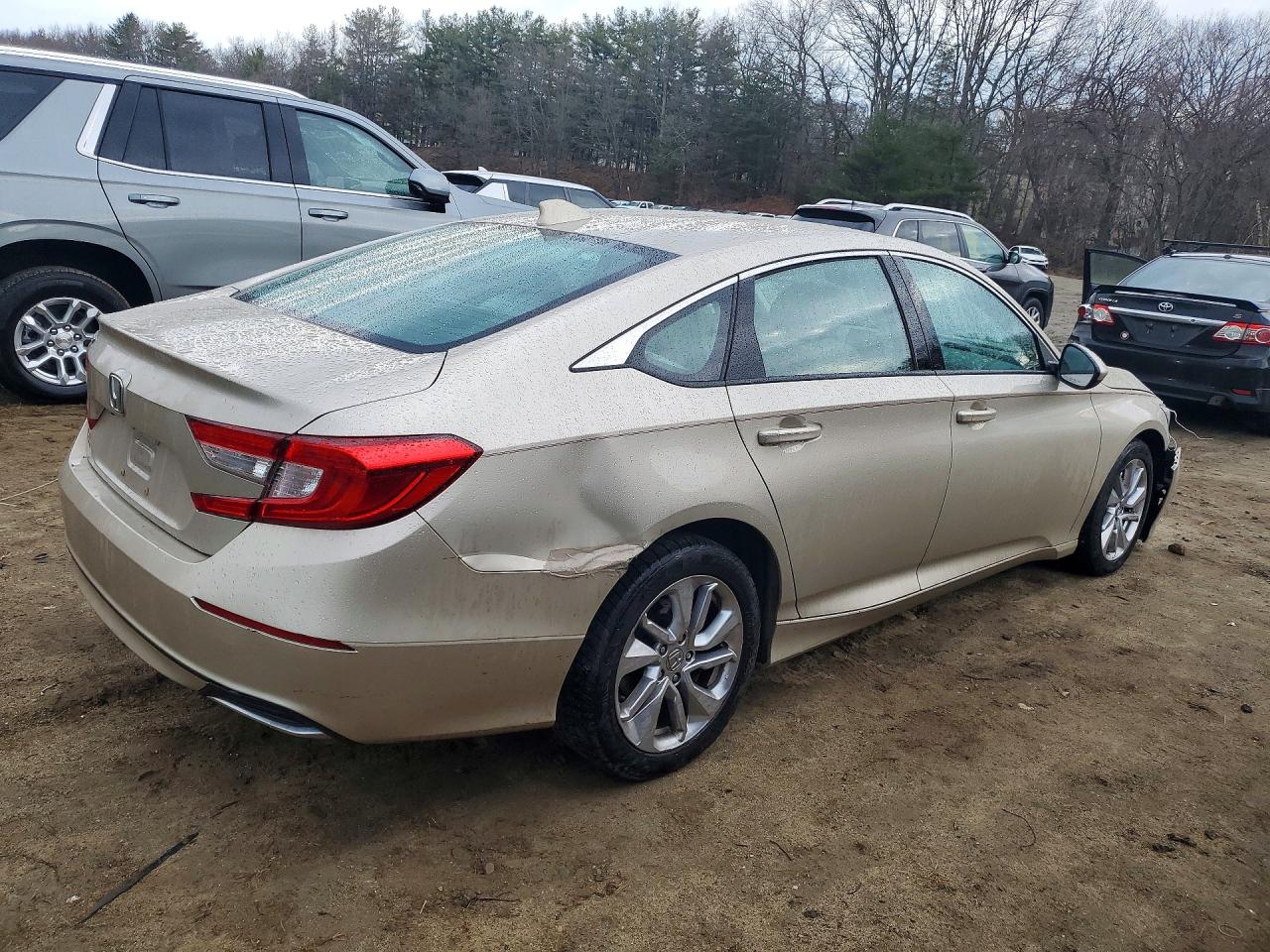 2020 HONDA ACCORD LX photo 5