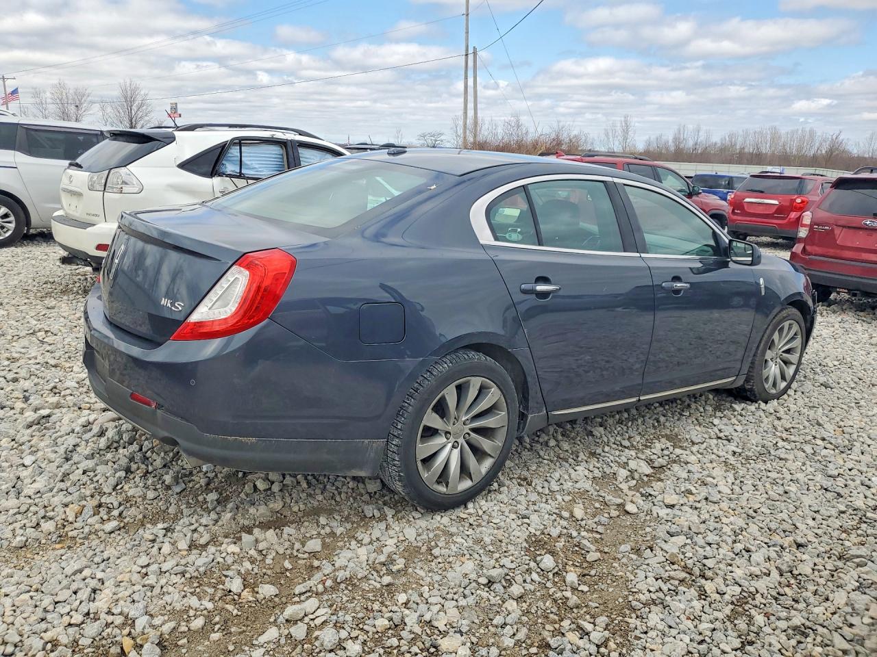 2013 LINCOLN MKS photo 5