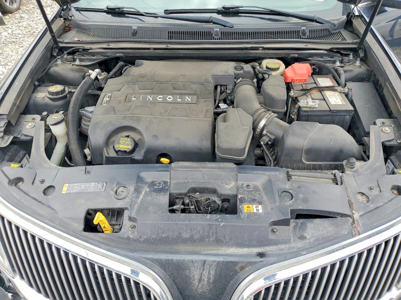 2013 LINCOLN MKS photo 21