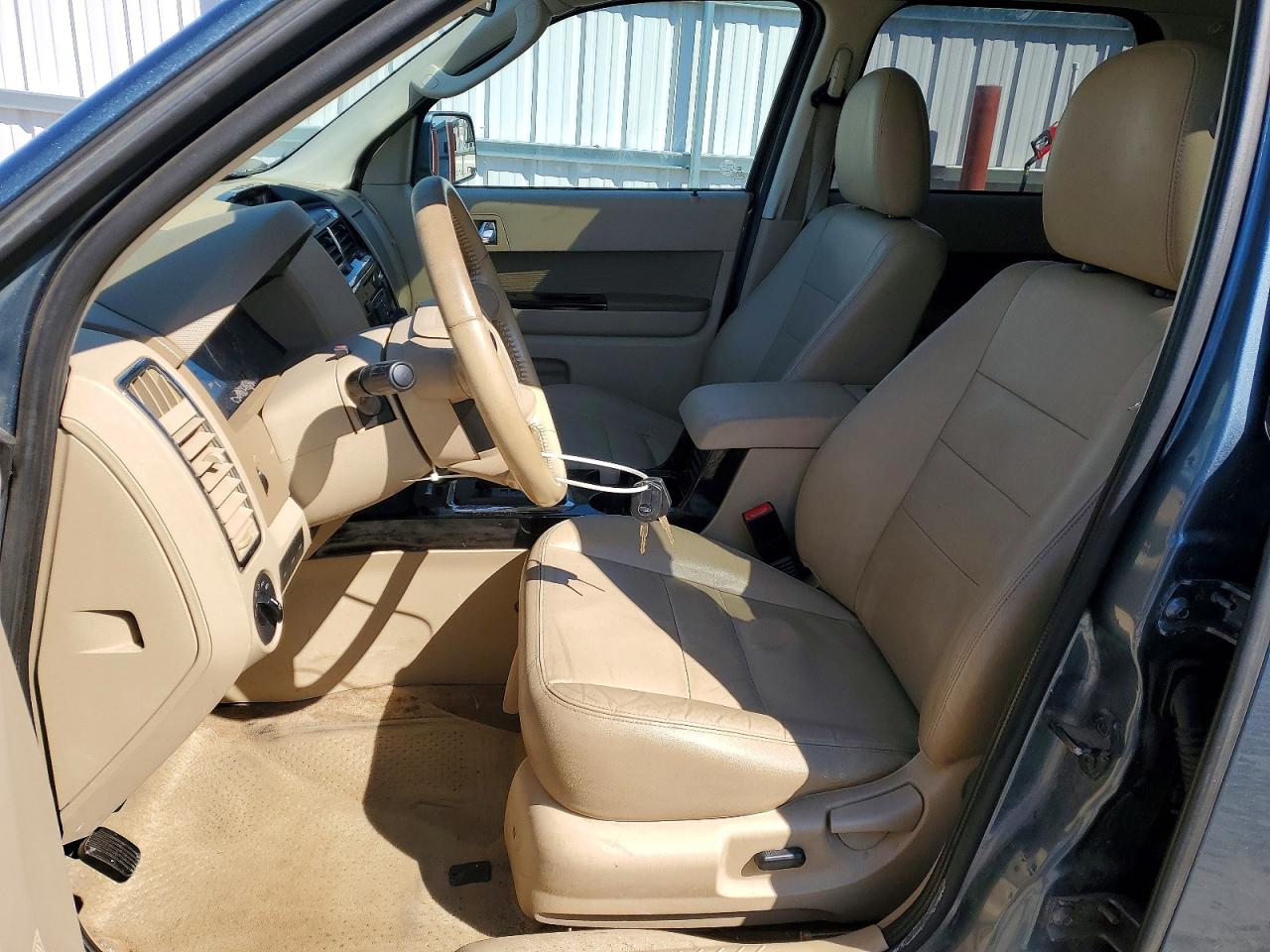 2010 FORD ESCAPE LIMITED photo 19