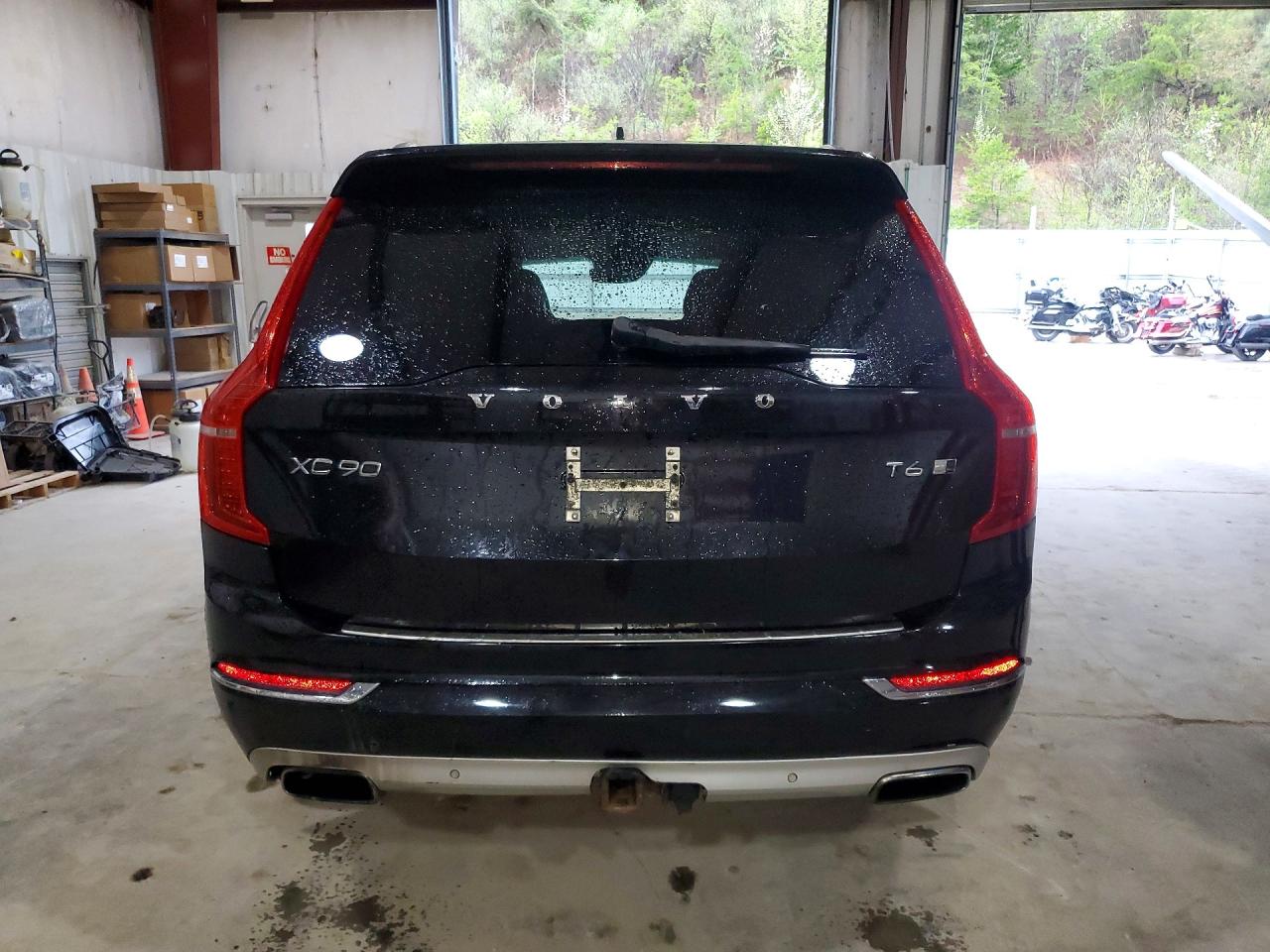 2017 VOLVO XC90 T6 photo 6