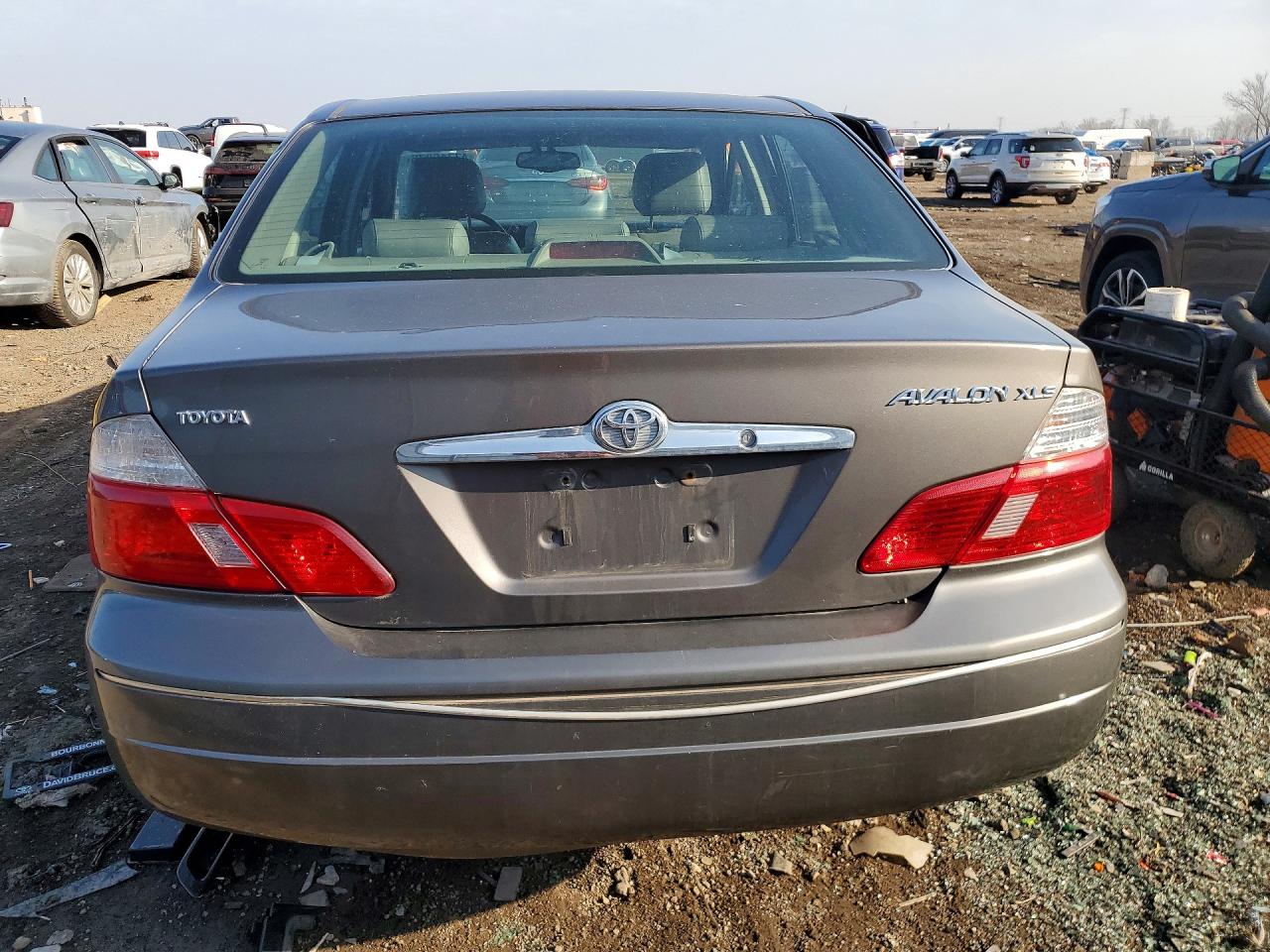 2003 TOYOTA AVALON XLS photo 6