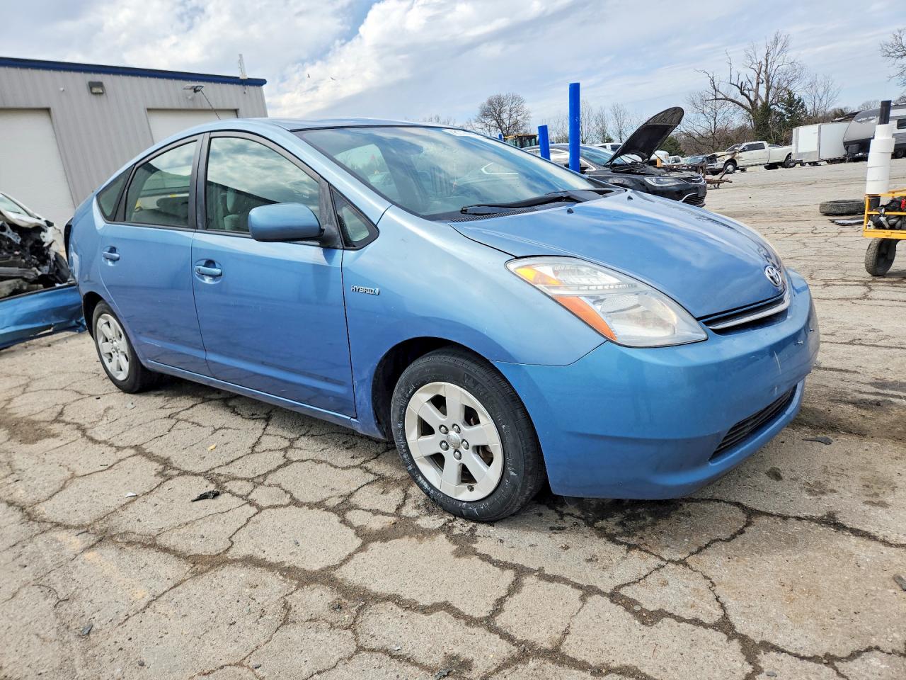 2008 TOYOTA PRIUS BASE photo 4