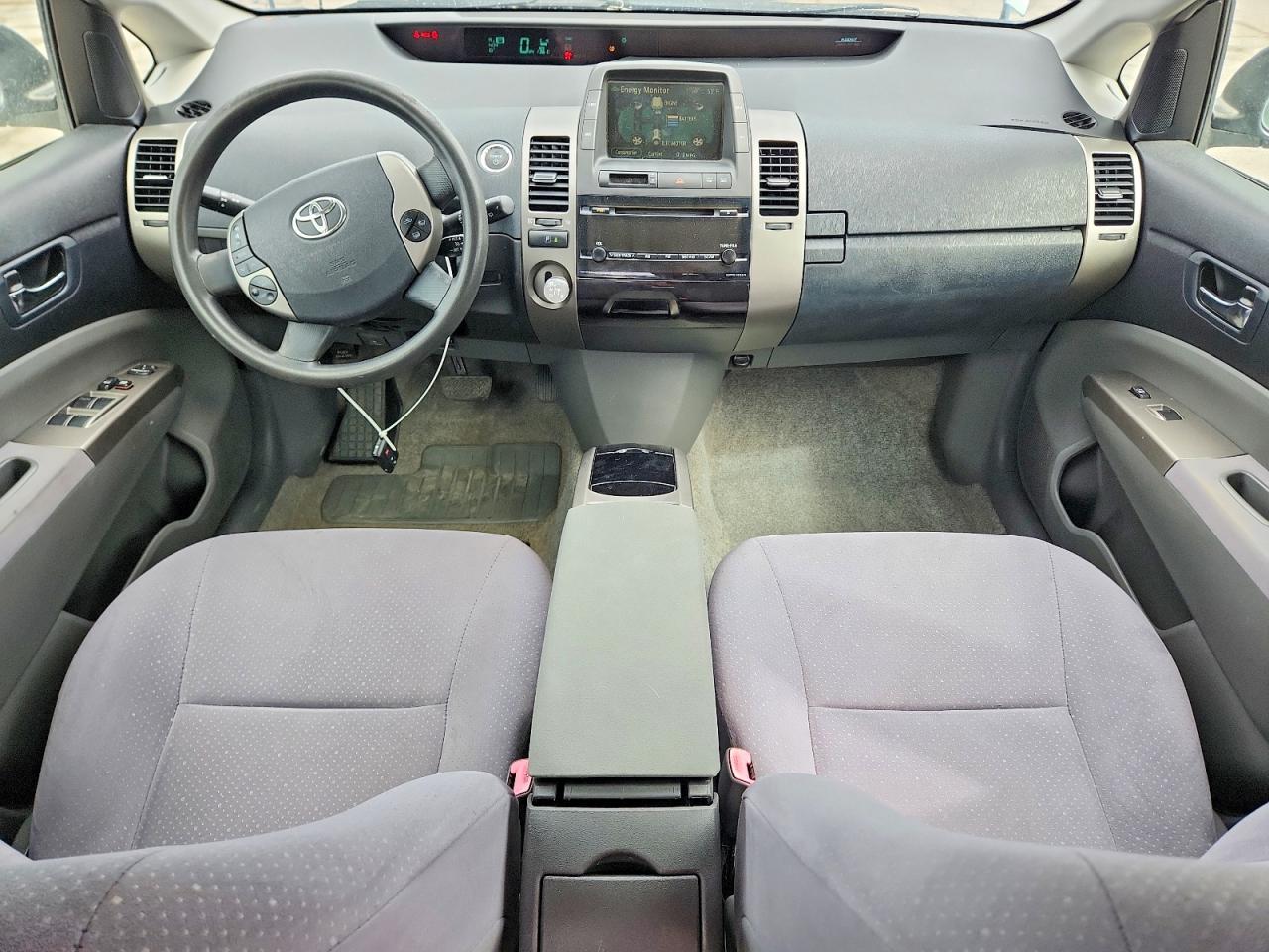 2008 TOYOTA PRIUS BASE photo 8