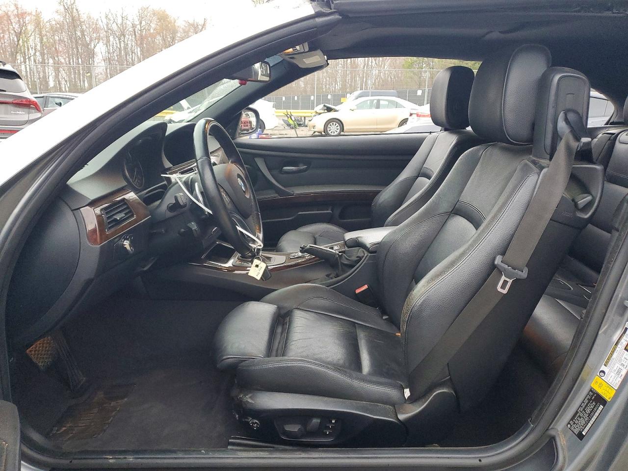 2011 BMW 335 I photo 13