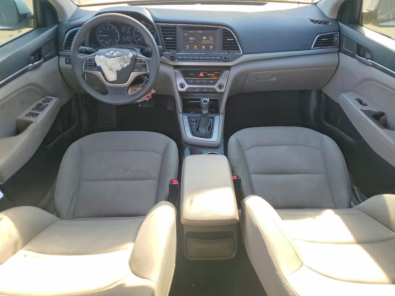 2017 HYUNDAI ELANTRA SE photo 22