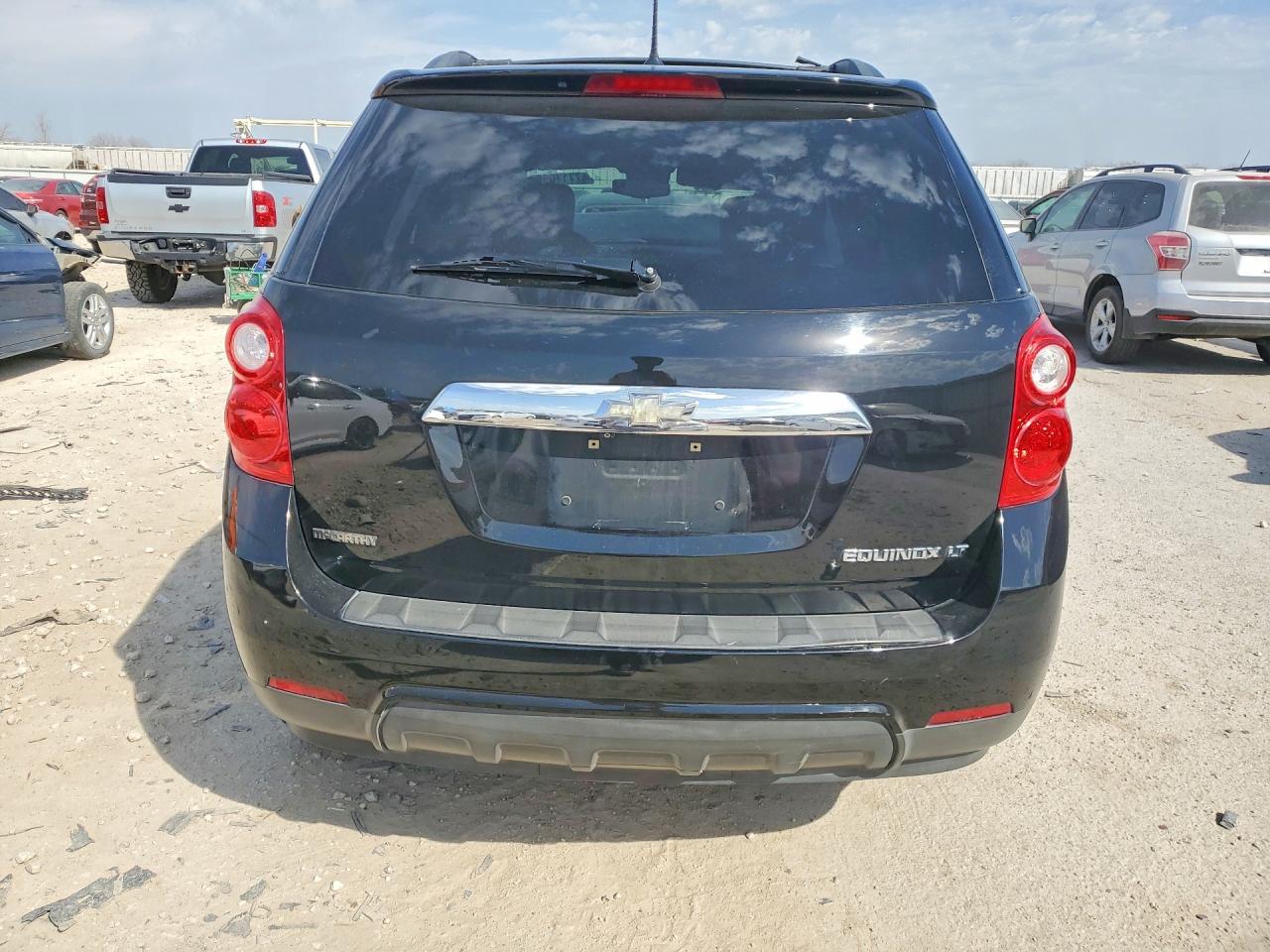 2014 CHEVROLET EQUINOX LT photo 6