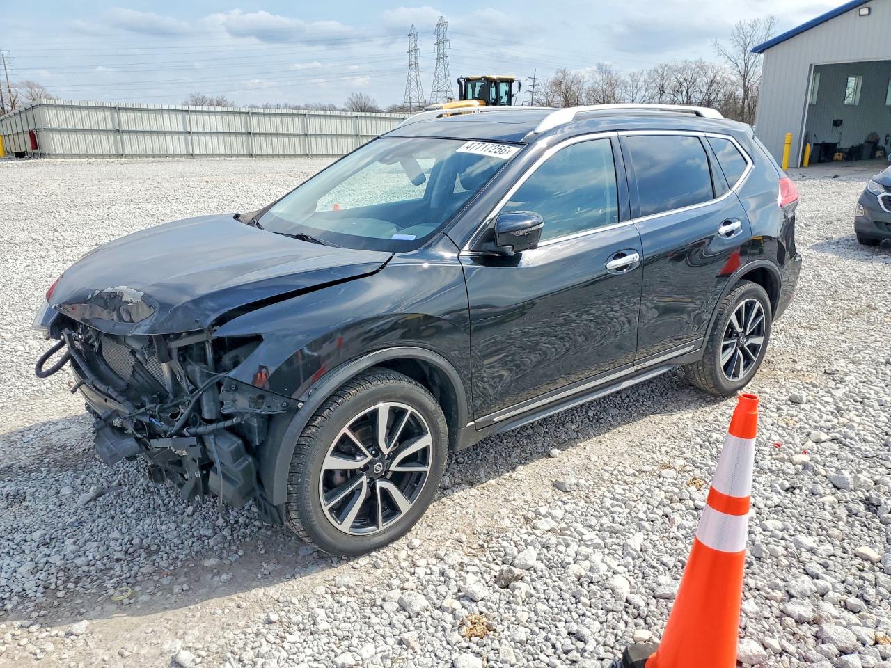 2017 NISSAN ROGUE