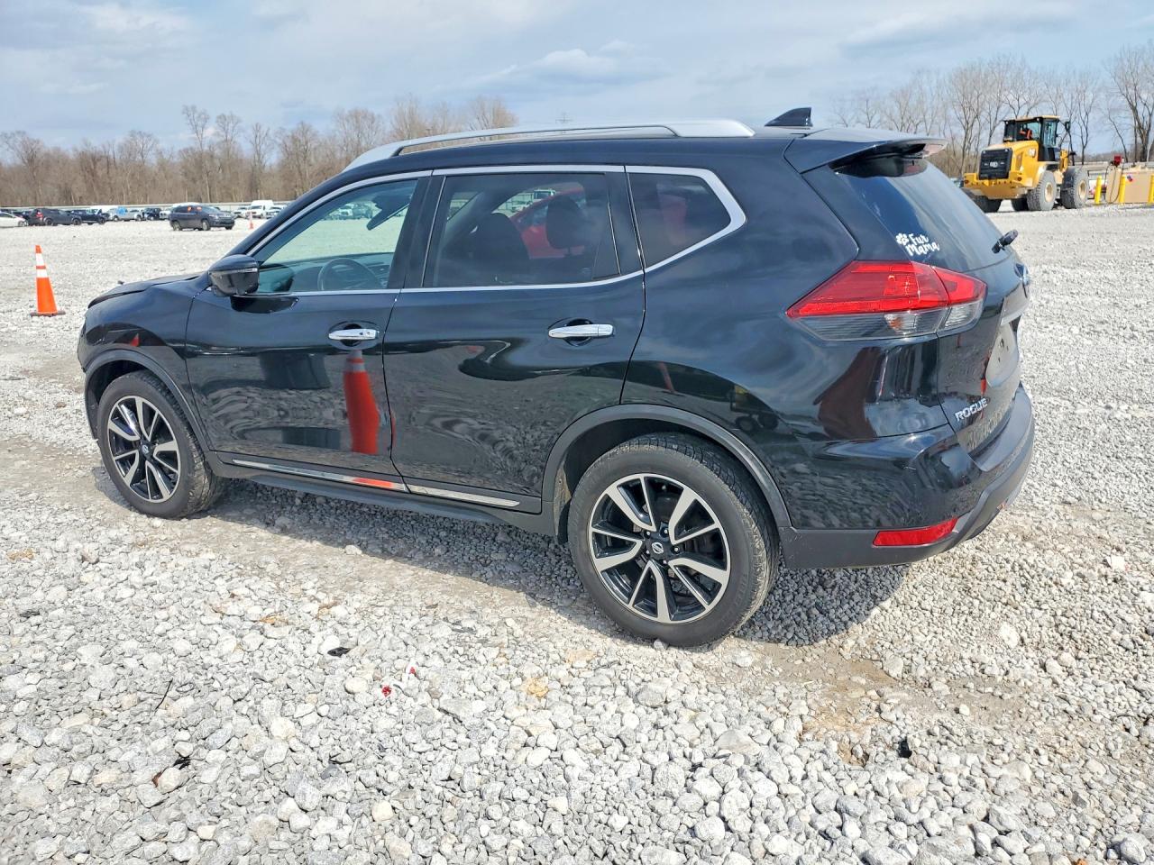 2017 NISSAN ROGUE SL photo 3