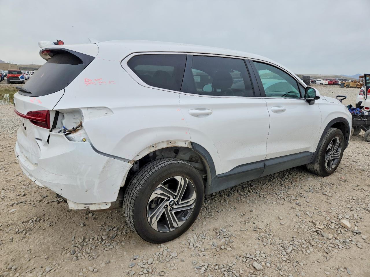 2023 HYUNDAI SANTA FE SE photo 7