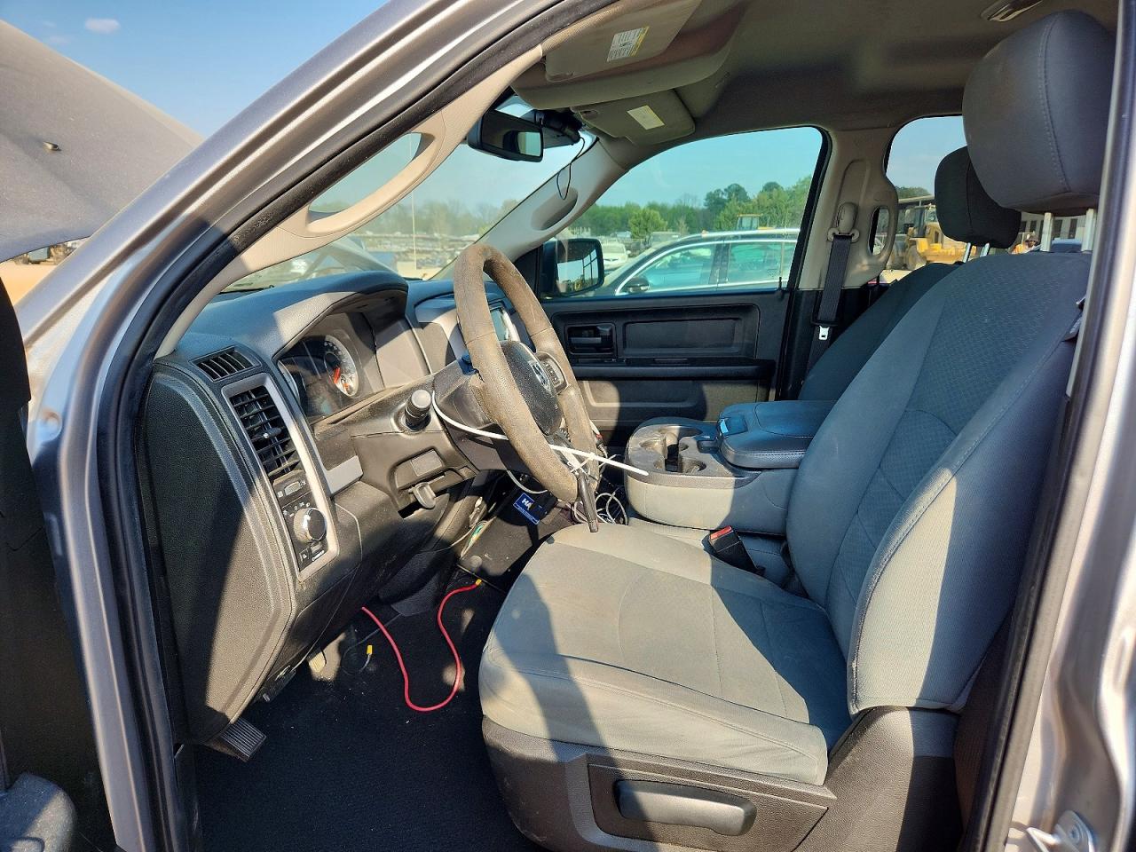 2019 RAM 1500 CLASSIC TRADESMAN photo 7