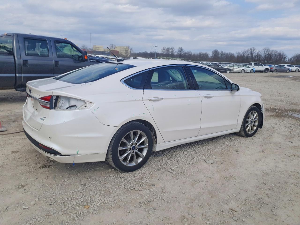 2017 FORD FUSION photo 7