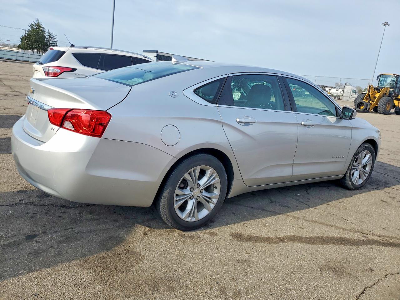 2015 CHEVROLET IMPALA LT photo 3