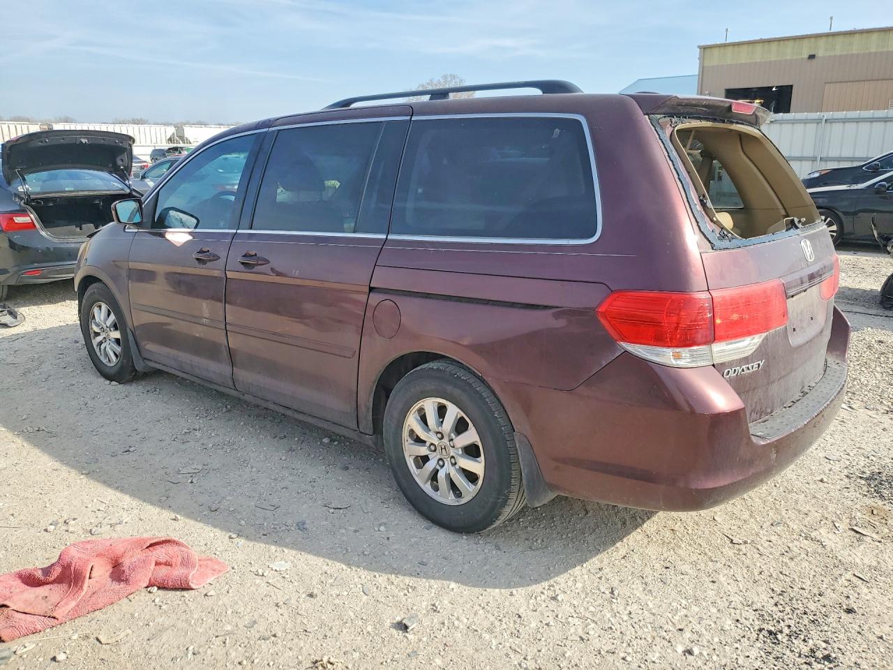 2010 HONDA ODYSSEY EXL photo 3