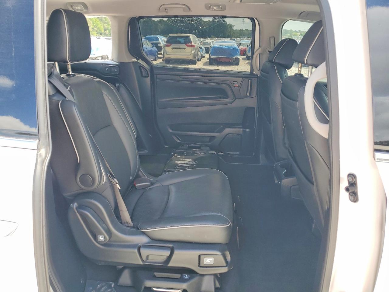 2024 HONDA ODYSSEY ELITE photo 11