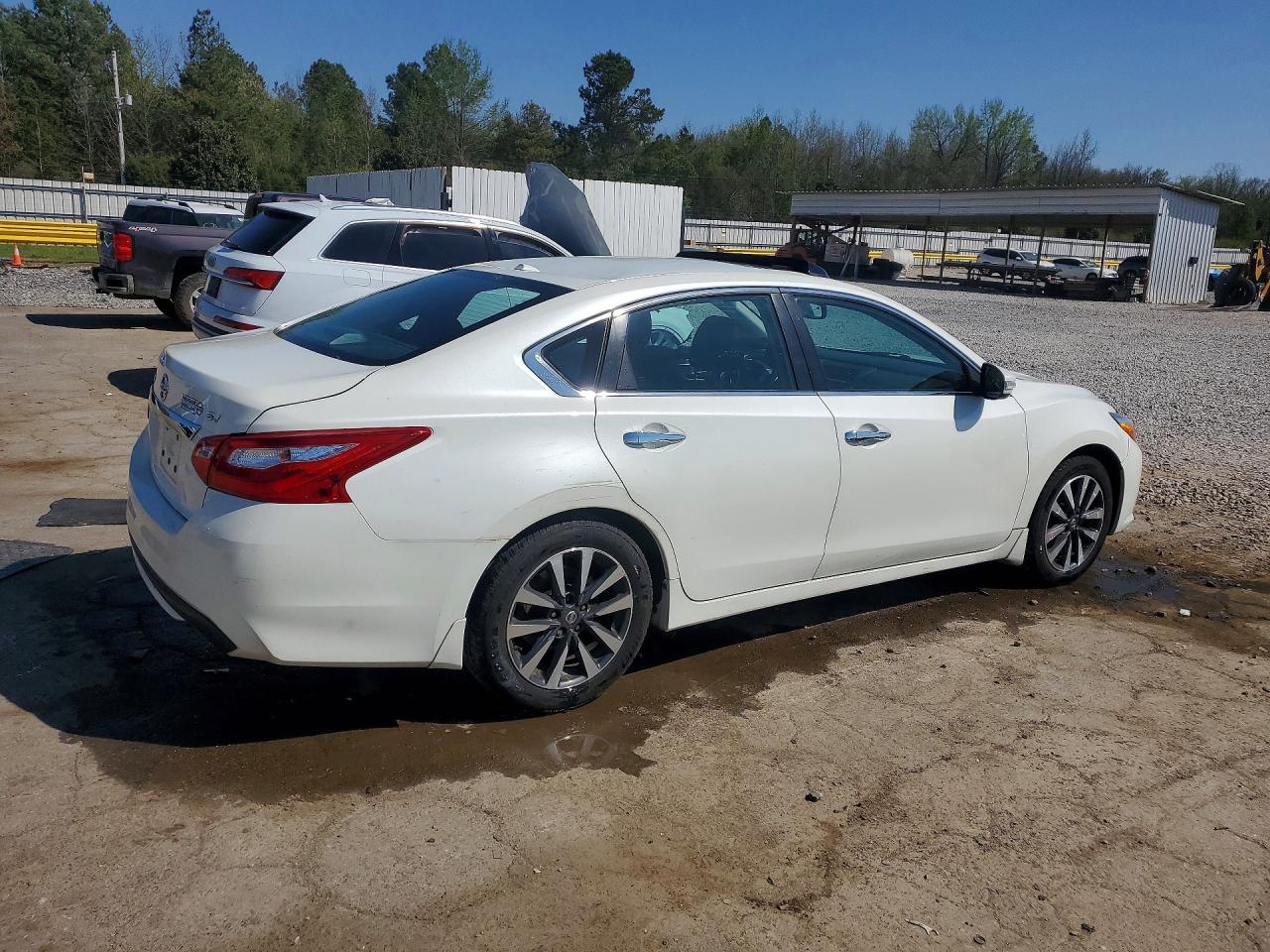 2017 NISSAN ALTIMA 2.5 SV photo 5