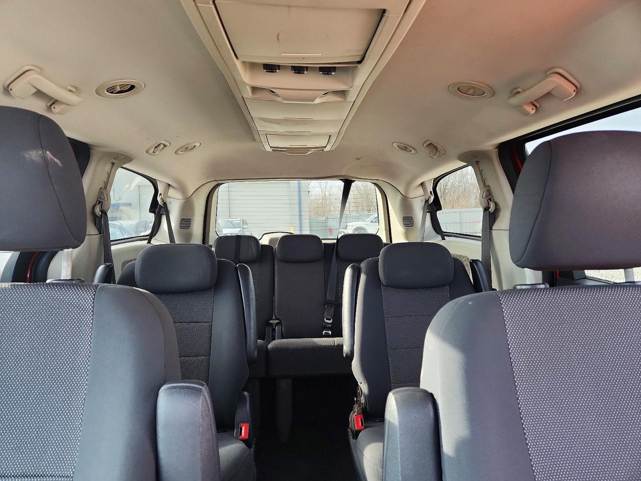 2008 DODGE GRAND CARAVAN SXT photo 10