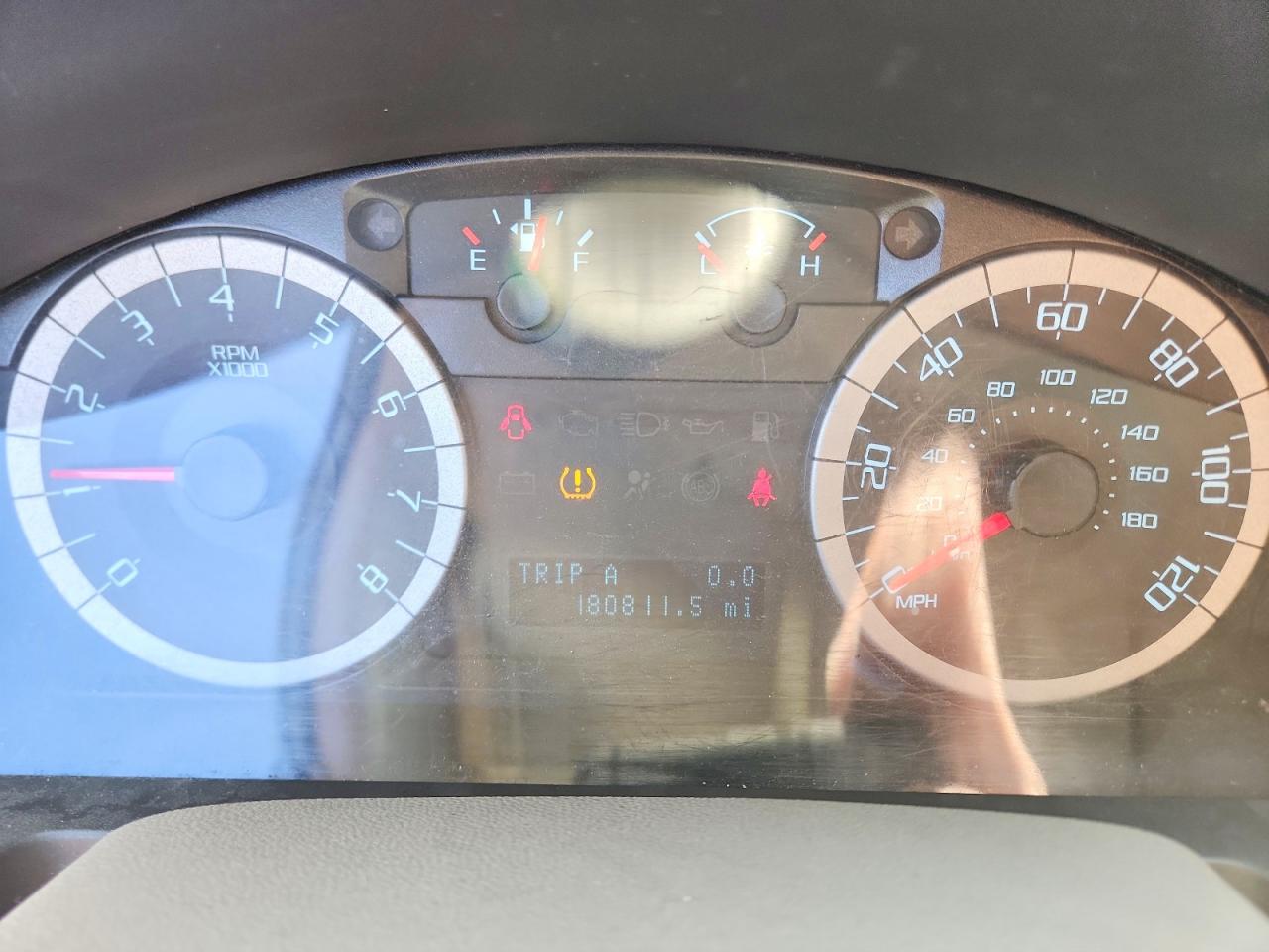 2011 FORD ESCAPE XLT photo 25