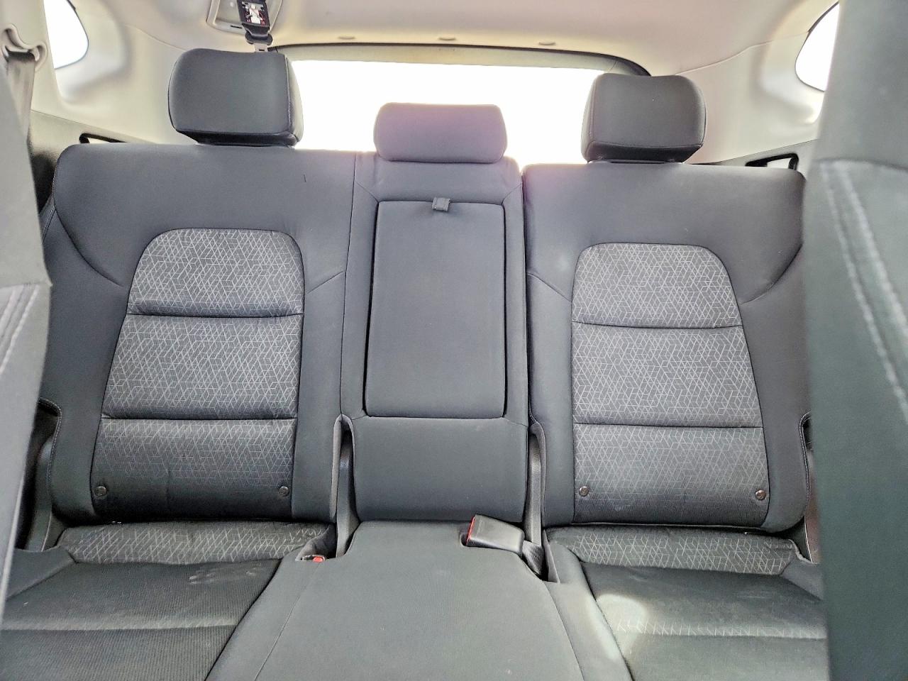 2016 HYUNDAI TUCSON ECO photo 19