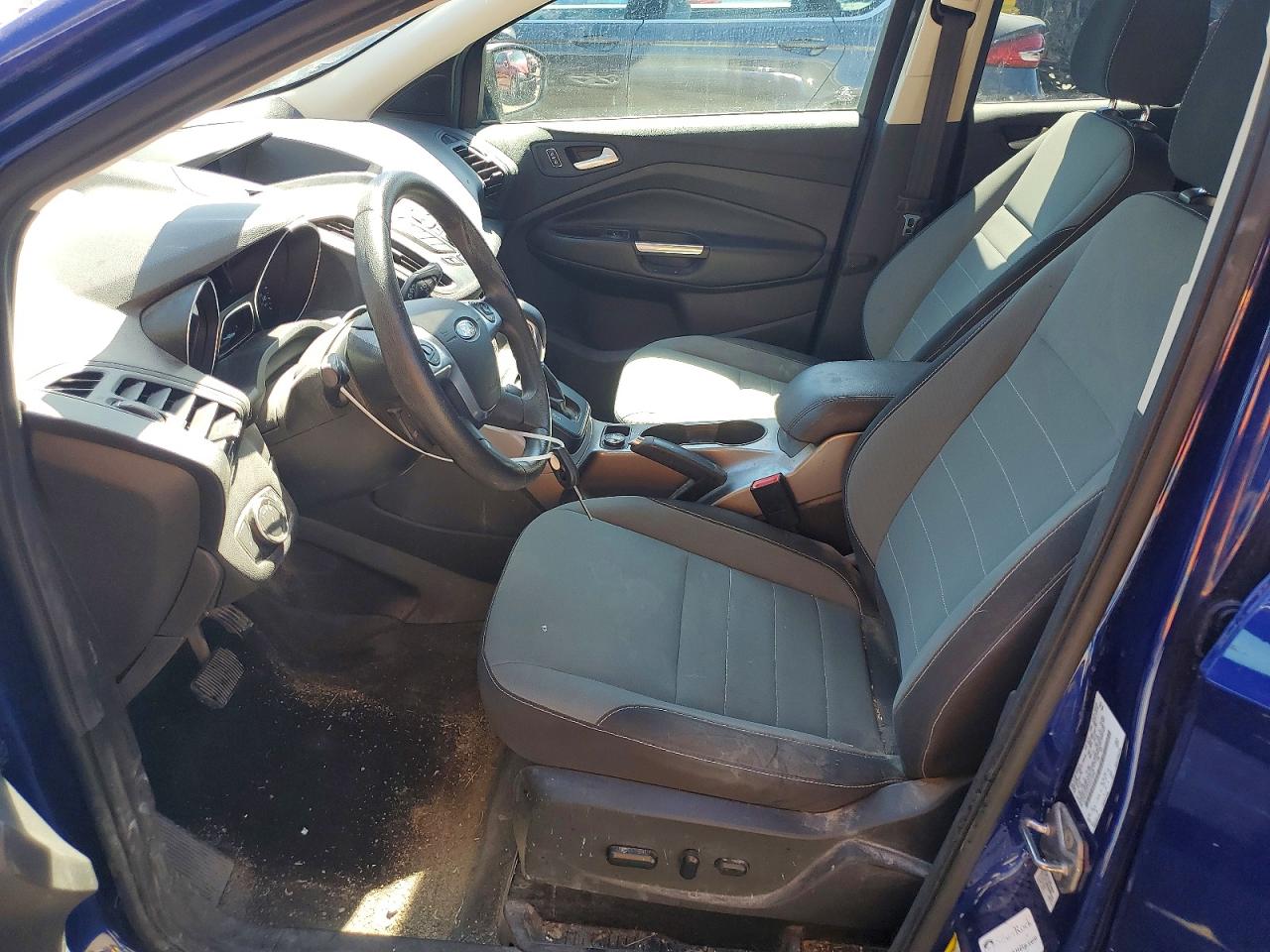 2016 FORD ESCAPE SE photo 19