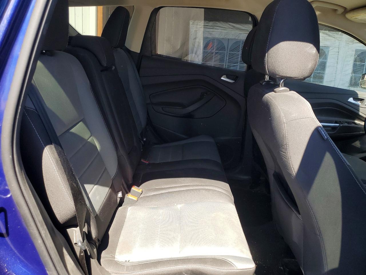 2016 FORD ESCAPE SE photo 31
