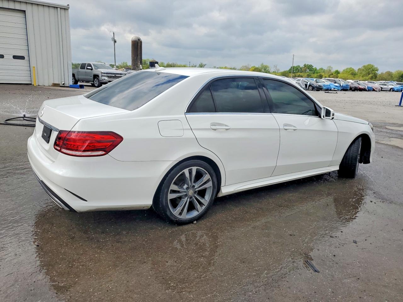 2016 MERCEDES-BENZ E 350 photo 3
