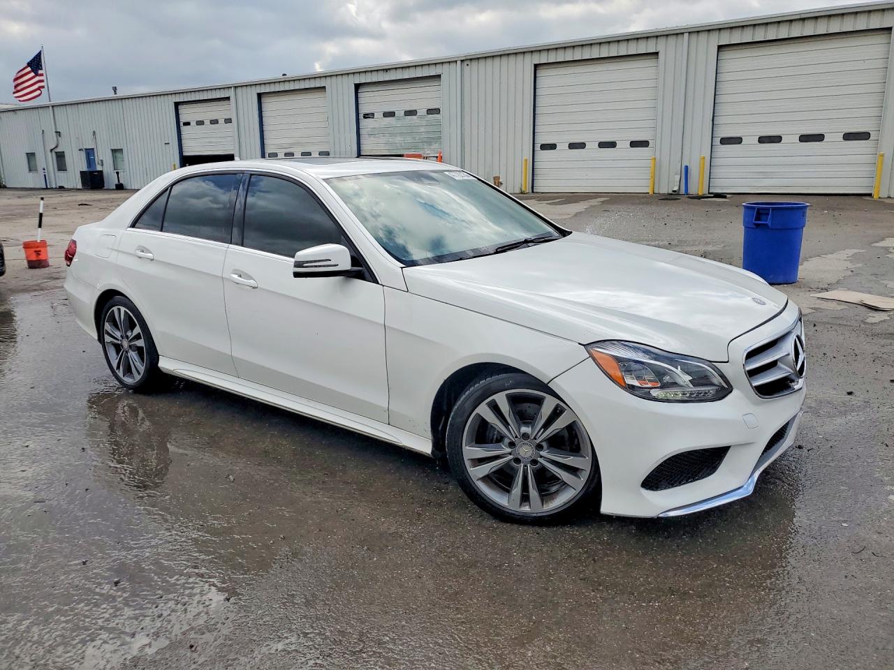 2016 MERCEDES-BENZ E 350 photo 4