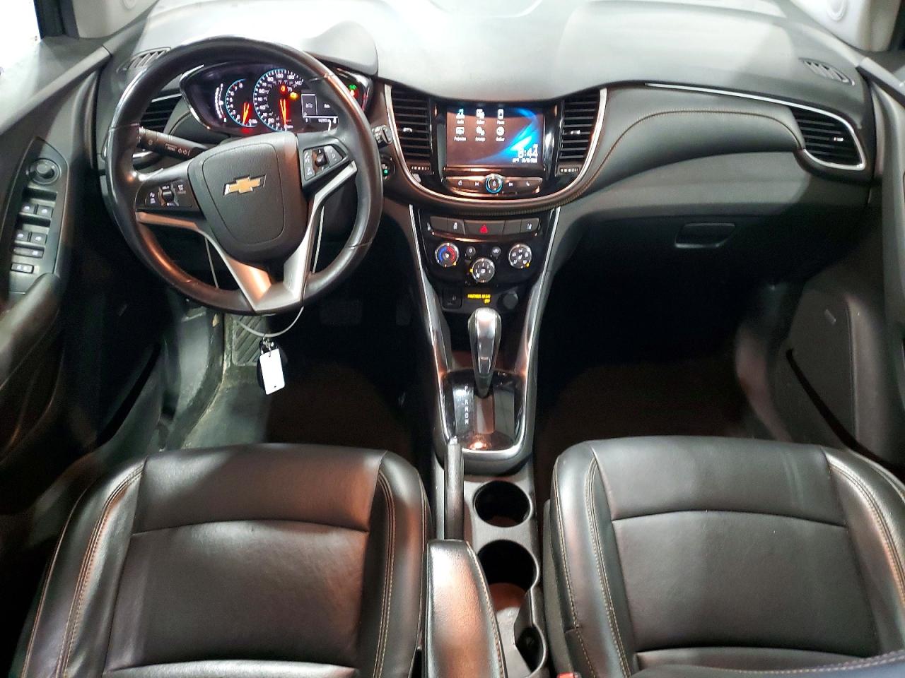 2017 CHEVROLET TRAX PREMIER photo 8