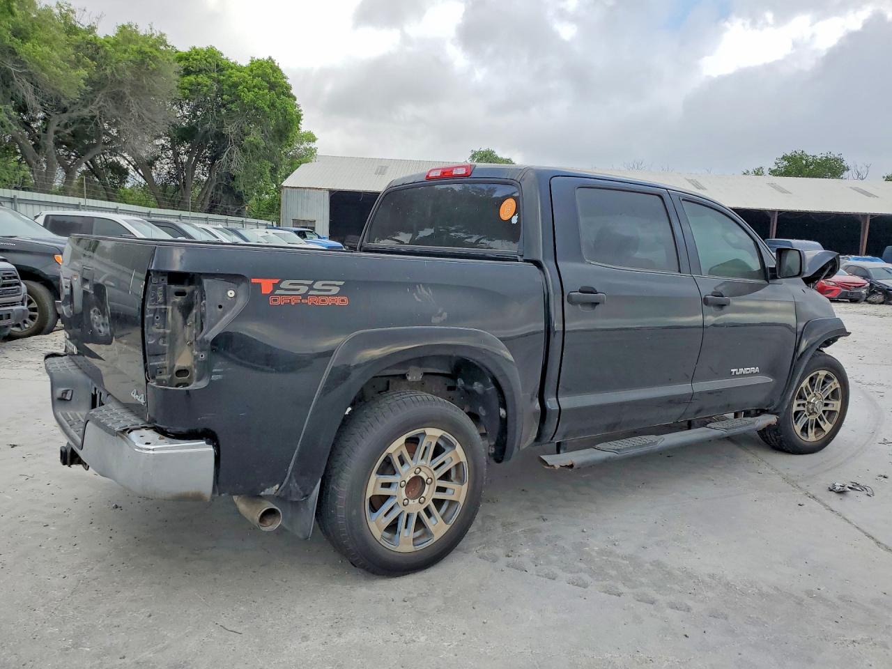 2013 TOYOTA TUNDRA GRADE photo 7