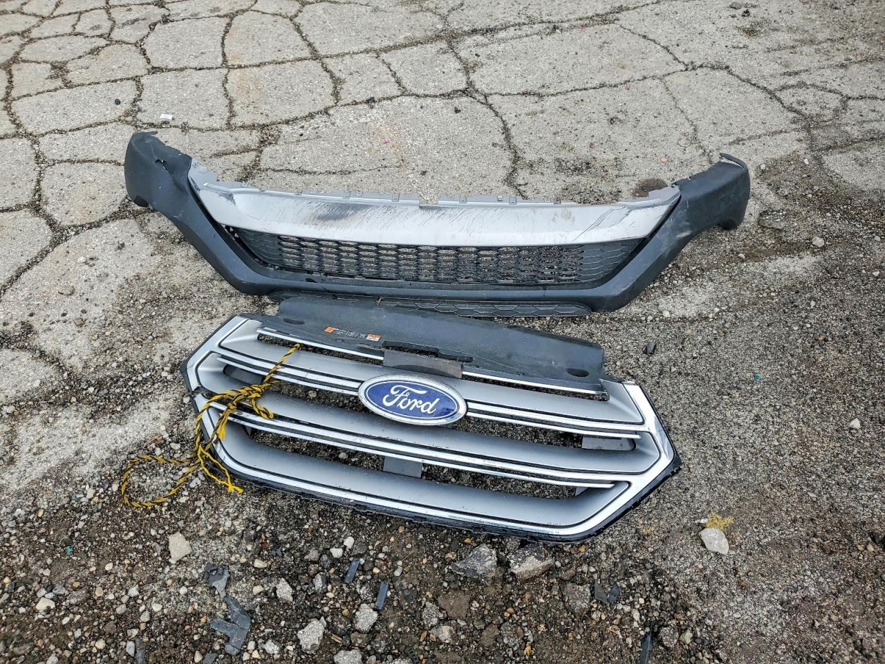2017 FORD EDGE SEL photo 25